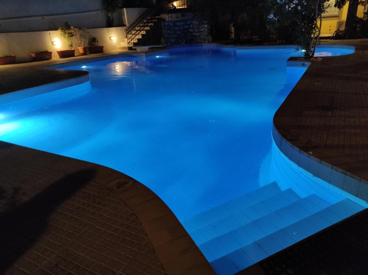 Villa Melina Hotel Kálymnos エクステリア 写真